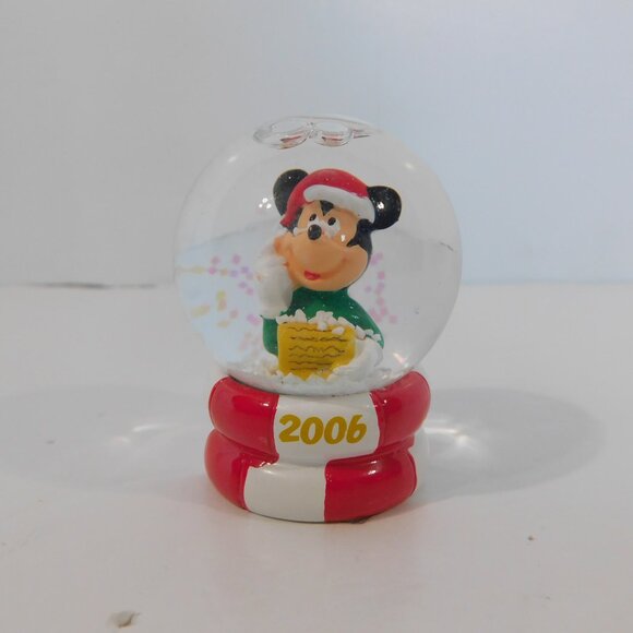 2006 Disney for JC PENNY Mini 2.25" Mickey Mouse Christmas Snow Globe - Picture 3 of 7